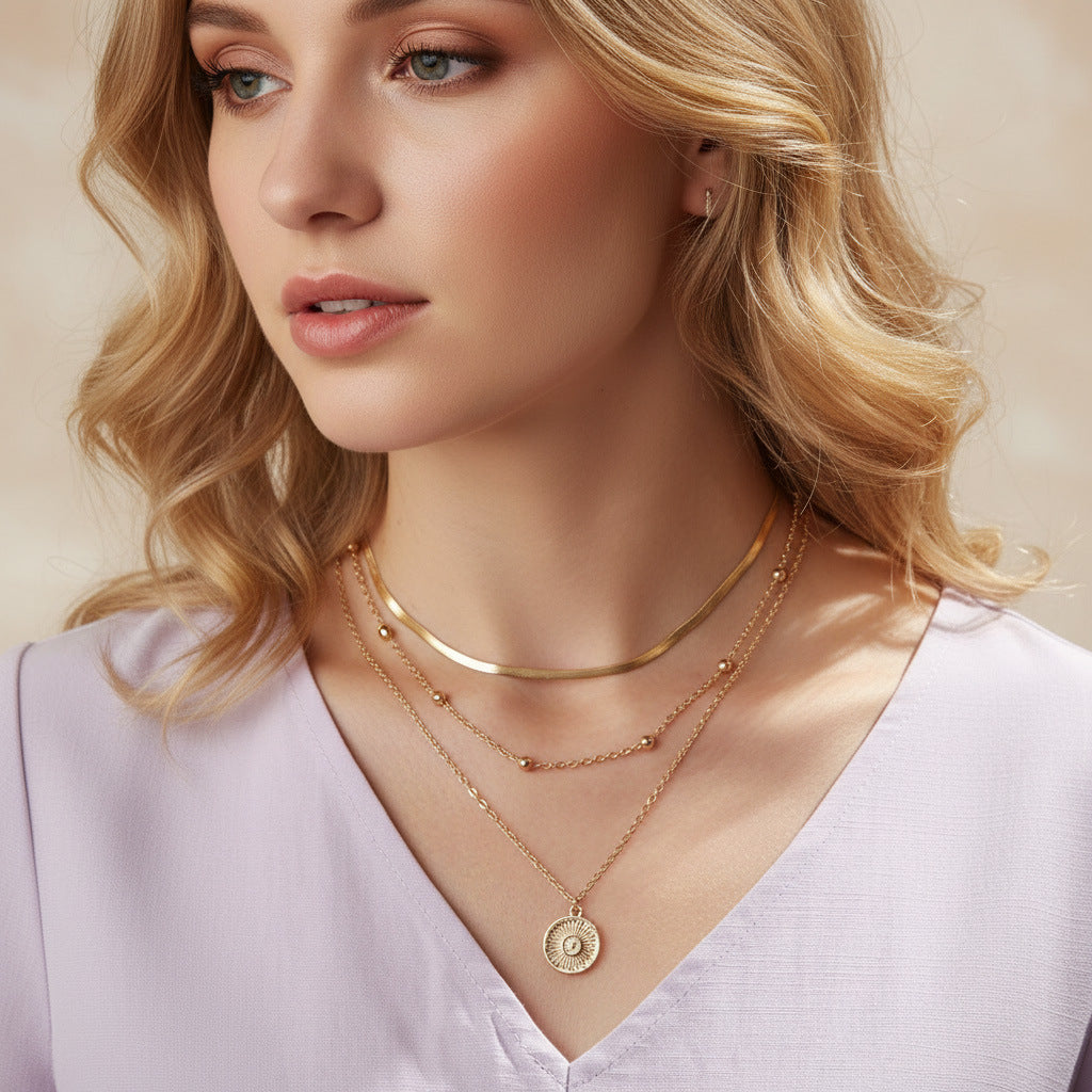 Commuter Sunflower Pendant Necklace For Women, Light Luxury